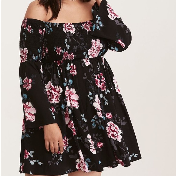 Off Shoulder Smocked Dress - Picture 1 of 7